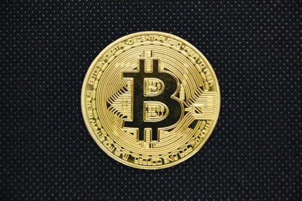 Доля биткоина на биржах упала до минимума с 2018 года