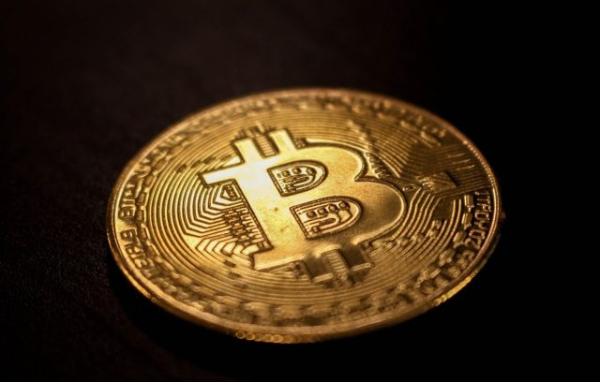 Tether перевел 204 BTC на Bitfinex, намекая на продажу